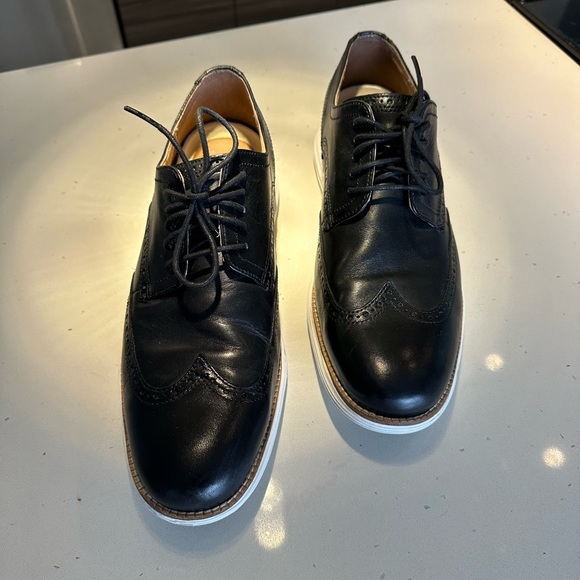 Men’s Original Grand Wingtip Oxfords - Picture 5 of 5